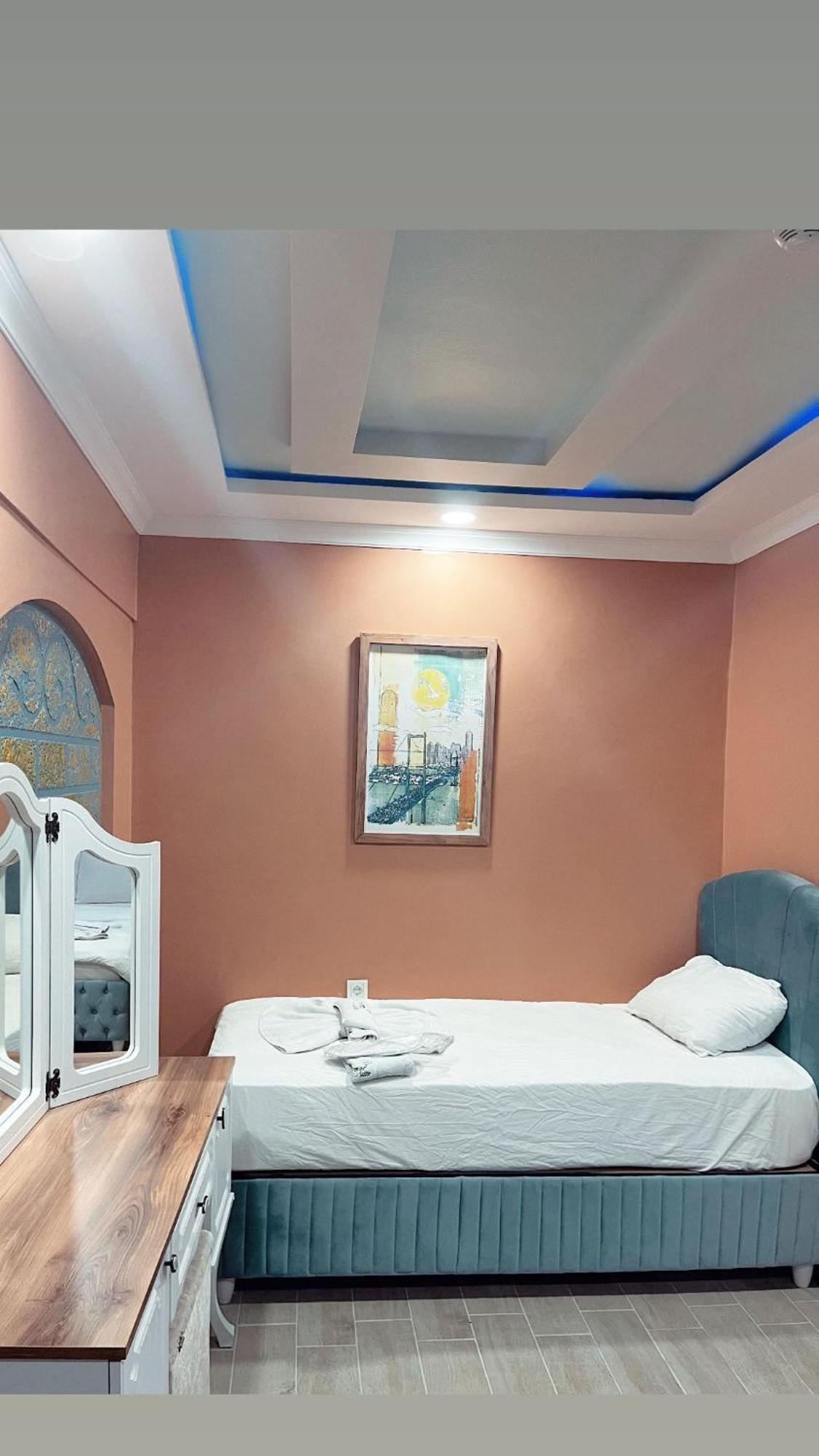 Cemre Suit Istanbul
